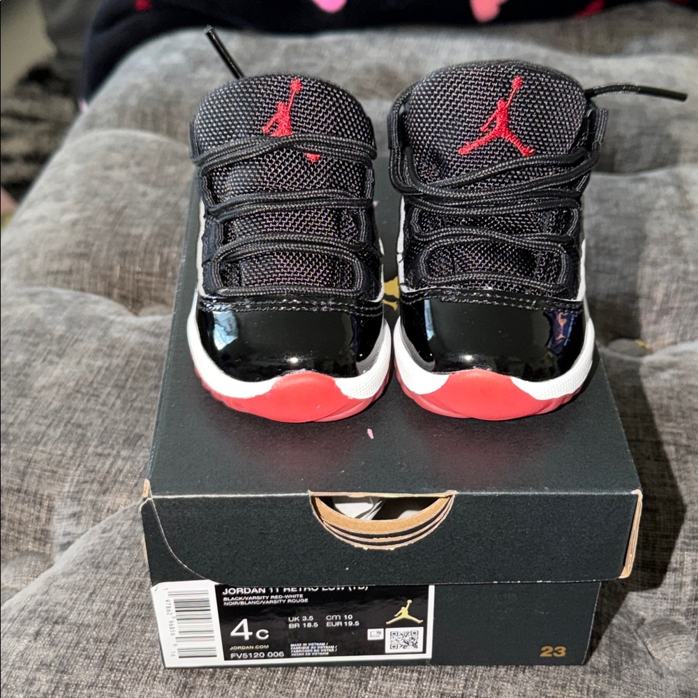 Jordan 11 Retro Low (Kids)